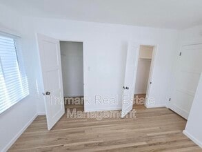 4259.5 Cahuenga Blvd in Los Angeles, CA - Building Photo - Building Photo