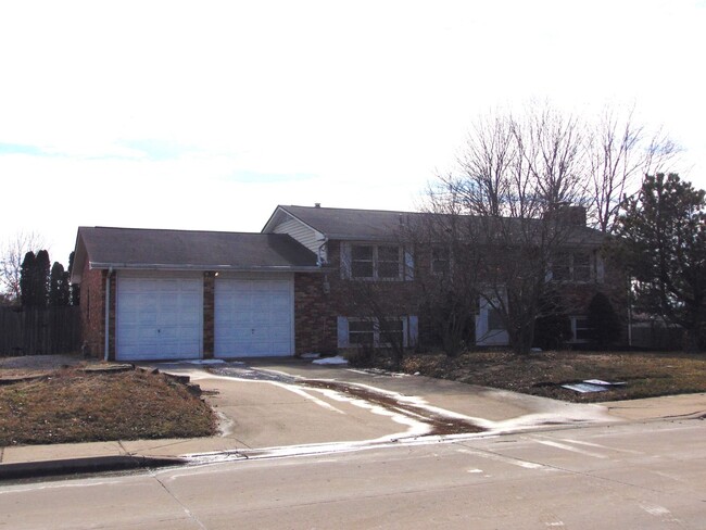 200 E Liberty Ln in Ashland, MO - Building Photo - Building Photo