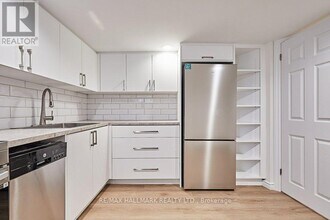 181 Ferris Rd in Toronto, ON - Building Photo - Building Photo