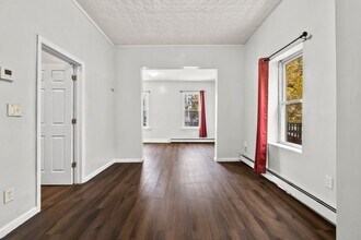 81 Franklin St in Paterson, NJ - Foto de edificio - Building Photo