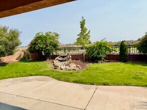 15 Los Miradores Dr NE in Rio Rancho, NM - Building Photo - Building Photo
