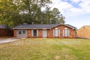 2855 Viking Dr in Columbus, GA - Building Photo