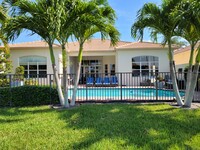 180 Sedona Way in Palm Beach Gardens, FL - Foto de edificio - Building Photo