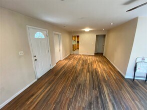 1311 Elton St in Houston, TX - Building Photo - Building Photo