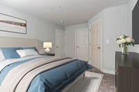 Eagle Rock Apartments & Townhomes at Renss... photo'