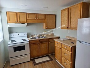 916 3rd Ave in New Brighton, PA - Building Photo - Building Photo