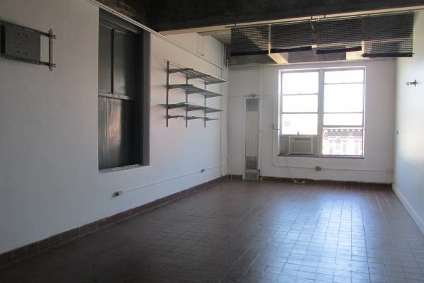 1236 Atlantic Ave in Brooklyn, NY - Foto de edificio