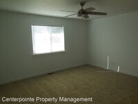 751 Robert Lavern St photo'