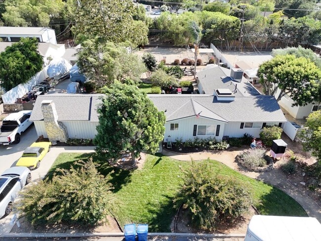 property at 1052 Calle Jazmin