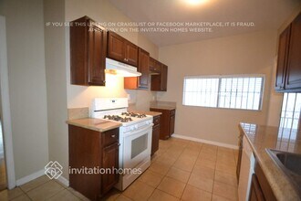 1121 56th St in Los Angeles, CA - Building Photo - Building Photo