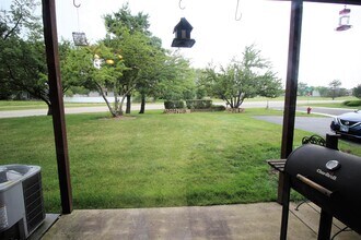 511 Nicole Dr in Bartlett, IL - Building Photo - Building Photo