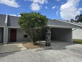 888 W Stuart St in Bartow, FL - Building Photo