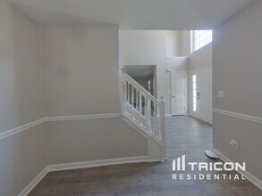 2311 Eagles Nest Cir in Decatur, GA - Building Photo - Building Photo
