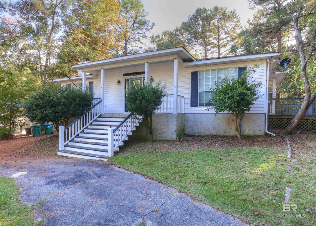 12 Lancers Ln in Spanish Fort, AL - Building Photo