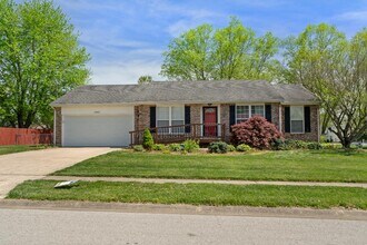 1302 Williamsburg Dr in Elizabethtown, KY - Building Photo - Building Photo