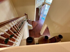 5319 Lindenchase in Houston, TX - Building Photo - Building Photo