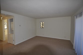 222 Stonegate Cir in San Jose, CA - Building Photo - Building Photo