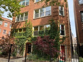 828 W Agatite Ave, Unit #2 in Chicago, IL - Building Photo