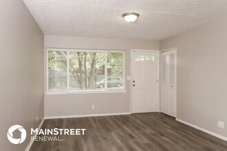 7701 Sherry Lynn Ct in Louisville, KY - Building Photo - Building Photo