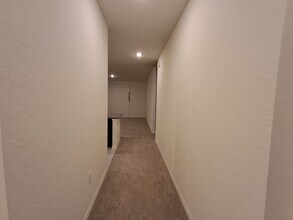 1018 Fayette Ave in Lehigh Acres, FL - Building Photo - Building Photo
