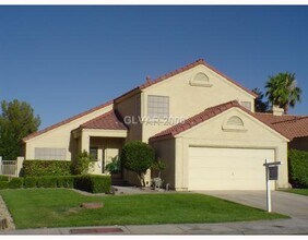 92 Megan Dr in Henderson, NV - Building Photo - Building Photo