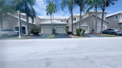 2189 Salerno Cir in Weston, FL - Building Photo - Building Photo