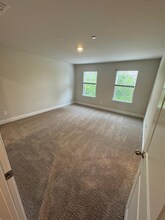 204 Douglas Bend Rd in Gallatin, TN - Building Photo - Building Photo