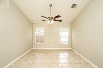 1535 18th Ave SW in Vero Beach, FL - Building Photo - Building Photo