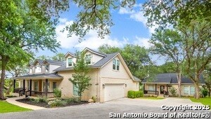 548 Winding View in New Braunfels, TX - Building Photo