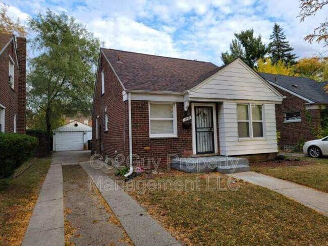 17564 Greenview Ave in Detroit, MI - Building Photo - Building Photo