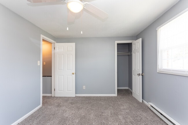 King George Townhomes in Fayetteville, NC - Building Photo - Interior Photo