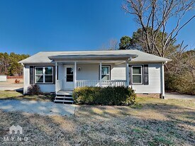 7132 Cornwallis Rd in Garner, NC - Building Photo