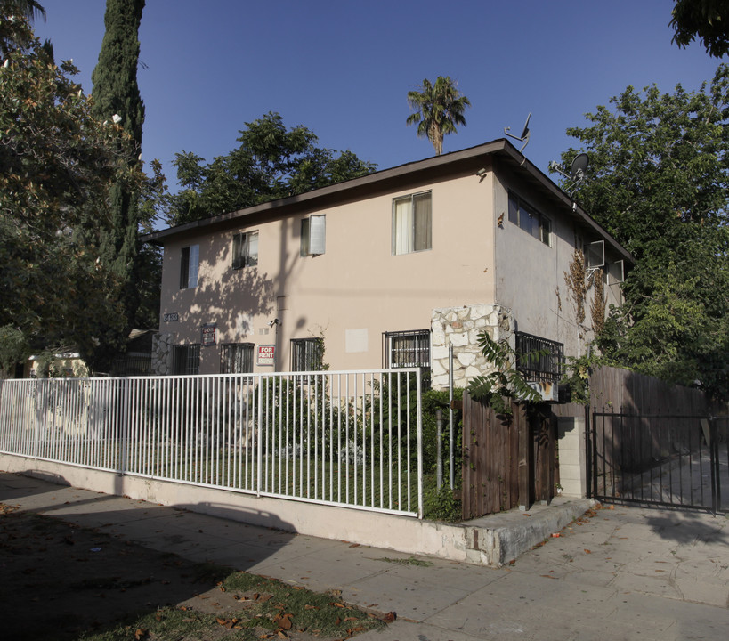 6433 Troost Ave in North Hollywood, CA - Building Photo