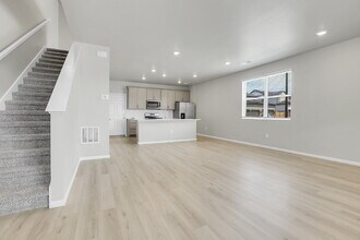22195 E 7th Pl in Aurora, CO - Building Photo - Building Photo
