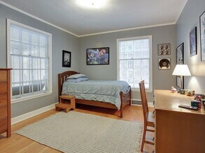 704 W Delaware Ave in Urbana, IL - Building Photo - Building Photo