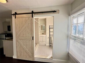 133 E Concord St, Unit 02 in Orlando, FL - Building Photo - Building Photo