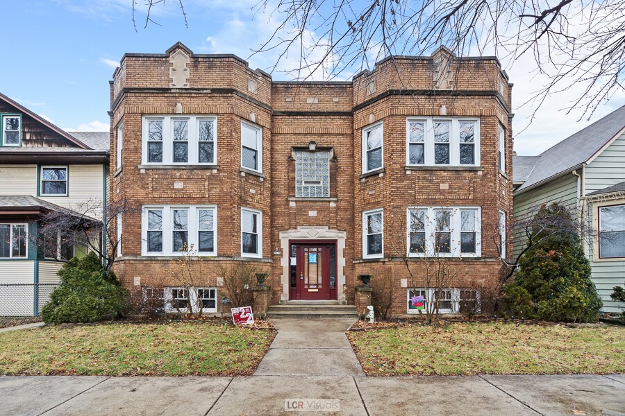 3112 Grove Ave in Berwyn, IL - Foto de edificio