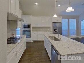 401 Winehart St in The Colony, TX - Building Photo - Building Photo