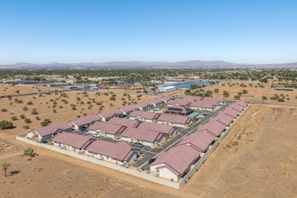 Tamarisk Villas in Hesperia, CA - Building Photo - Building Photo