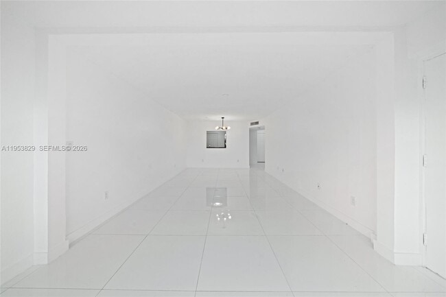 18900 NE 14th Ave in Miami, FL - Building Photo - Building Photo