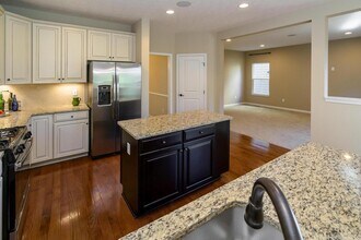 7660 Scioto Crossing Blvd in Dublin, OH - Building Photo - Building Photo