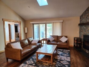 14 Ollalie Ln in Sunriver, OR - Building Photo - Building Photo