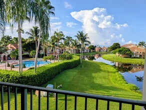 7824 Sonoma Springs Cir in Greenacres, FL - Building Photo - Building Photo