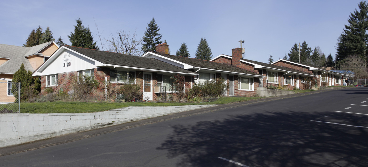 Terrace Court Apartments in Vancouver, WA - Foto de edificio