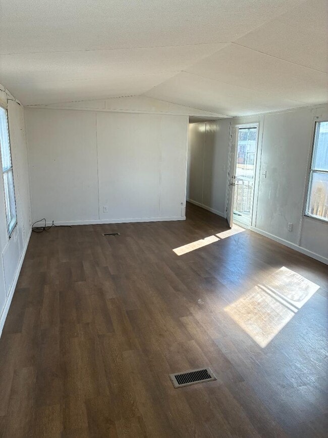 2320 Wysteria Ln in Wilson, NC - Building Photo - Building Photo