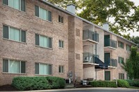 Woodmont Park Apartments photo'