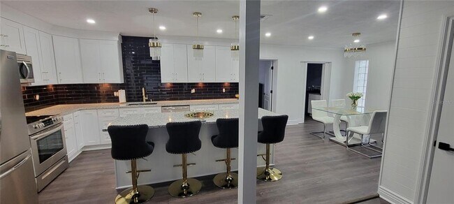 1619 Linwood Dr in Clearwater, FL - Building Photo - Building Photo