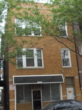 1131 W Taylor St in Chicago, IL - Building Photo - Building Photo