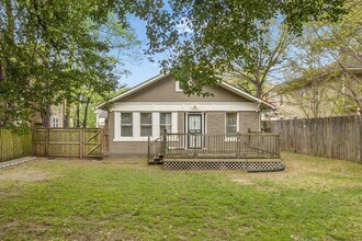 230 Garland St in Memphis, TN - Building Photo - Building Photo