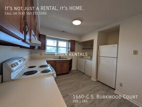 1660-C Burkwood Ct in Harrisonburg, VA - Building Photo - Building Photo